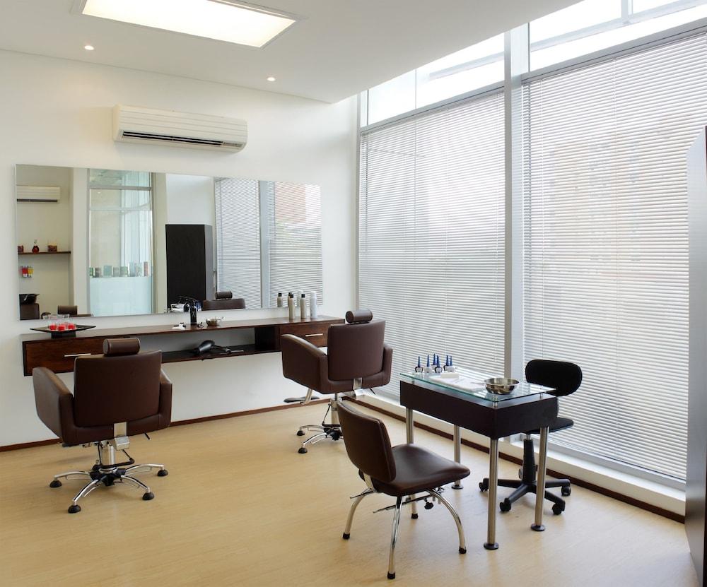 Estelar Alto Prado Barranquilla  Exterior photo A salon in Mexico City