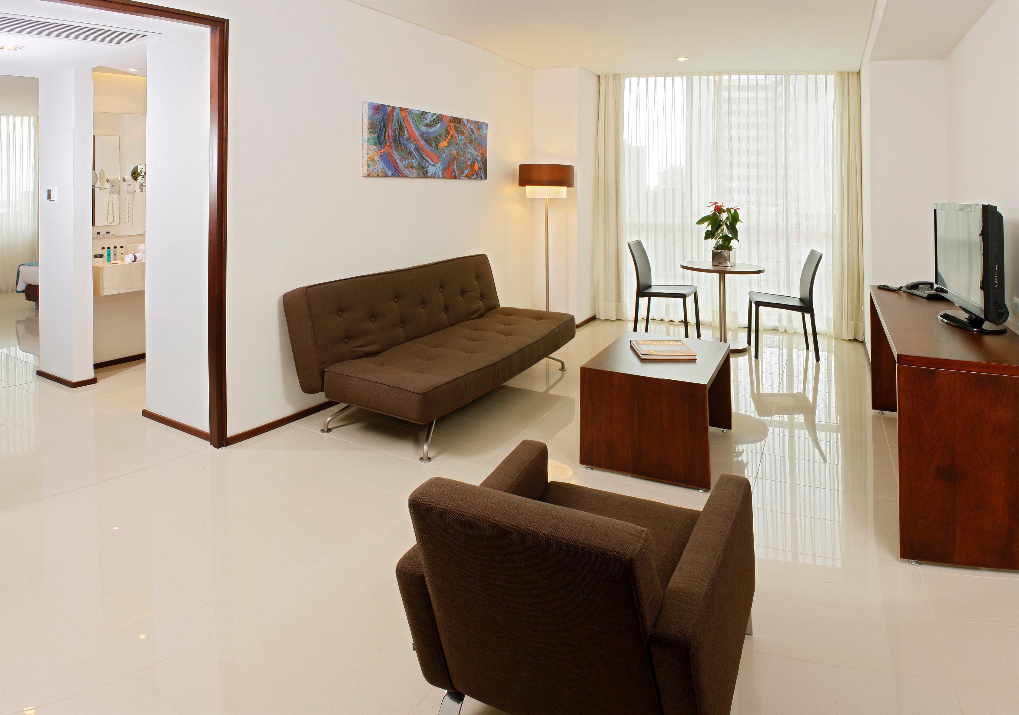 Estelar Alto Prado Barranquilla  Exterior photo A living room with a sofa bed